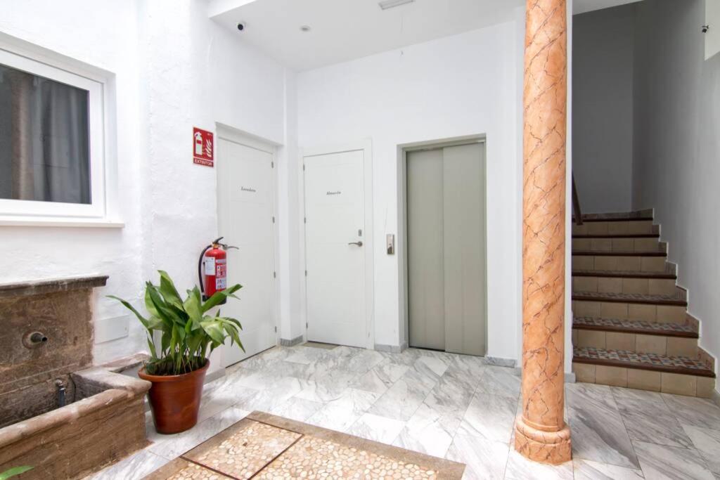 דירות גרנדה Rosarioseis Loft Corral Del Carbon מראה חיצוני תמונה